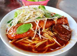 Thưởng thức món ăn bánh tầm cay trong chuyến du hí Cà Mau Thưởng thức món ăn bánh tầm cay trong chuyến du hí Cà Mau